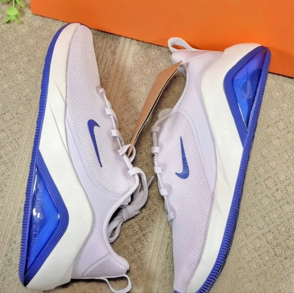 NWT Nike Air Zoom Bella 7 Trainers - Picture 4 of 14